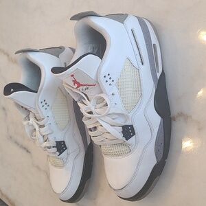 Air Jordon 4 Retro